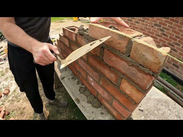 Beginner Bricklaying Session With OLD MASTER