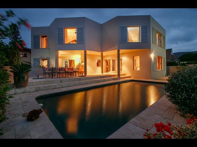 R12 990 000 | Captivating views | Leisure Isle, Knysna