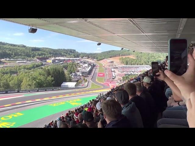 Eau Rouge / Raidillon F1 2022 Gold 3 view at Spa Francorchamps. Max Verstappen wins.