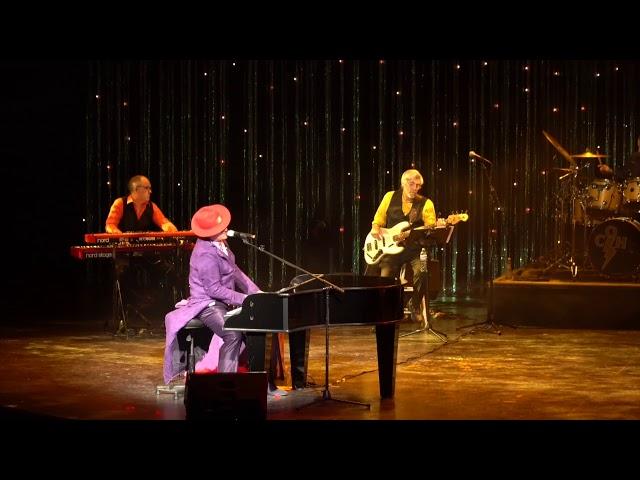 Brian Harris - ELTON JOHN TRIBUTE