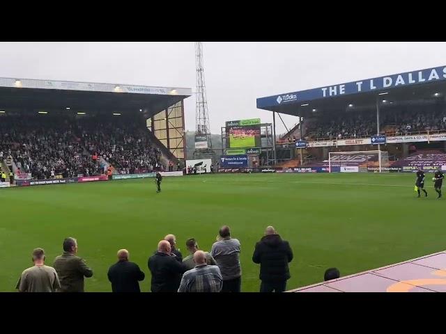 And it’s live and wet @officialbantams vs @officialcufc #bcafc #efl #cufc #bantams