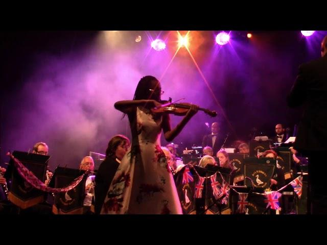 Czardas by Shona Beecham and Aylesbury Concert Band at Proms in the Park 2018 Aylesbury