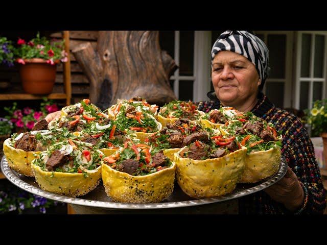  Farm to Table: Savory Meat Bowls with Fresh Veggies