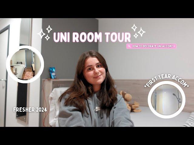 Uni accommodation tour- cosy room tour- first year uni of                    Sheffield student! 