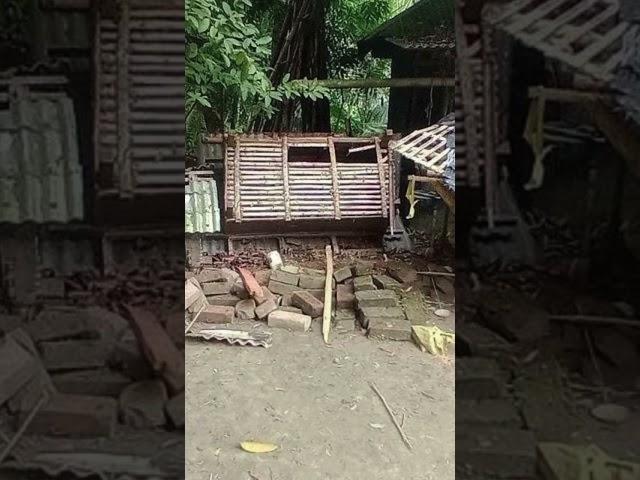 বাংলাদেশের সর্বত্র সংখ্যালঘুদের বাড়ি দোকান উপাসনালয়ে হামলা। Attacks on houses, shops