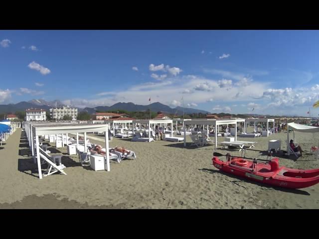 Forte dei Marmi Beach