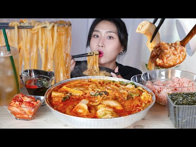 ENG) Spicy Gopchag Jeongol Korean beef intestine Hot Pot MUKBANG asmr real sound eating noodles