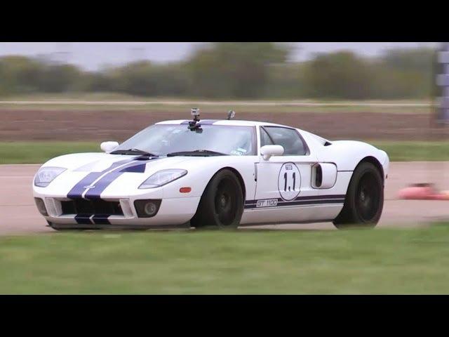 1100hp Ford GT vs 1000hp Viper