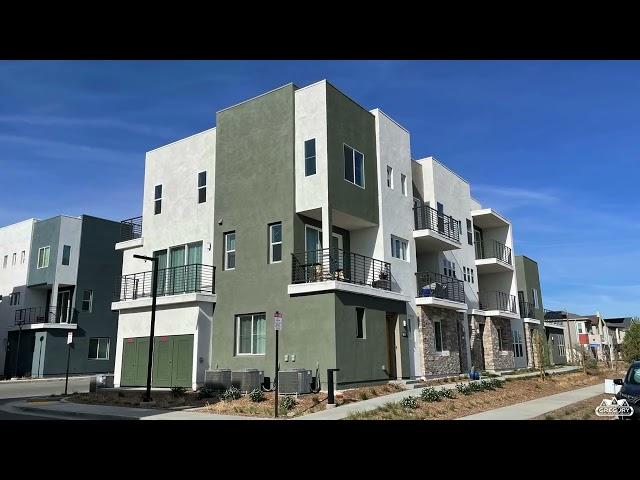 New Homes and Neighborhoods in Valencia, CA Near Magic Mountain