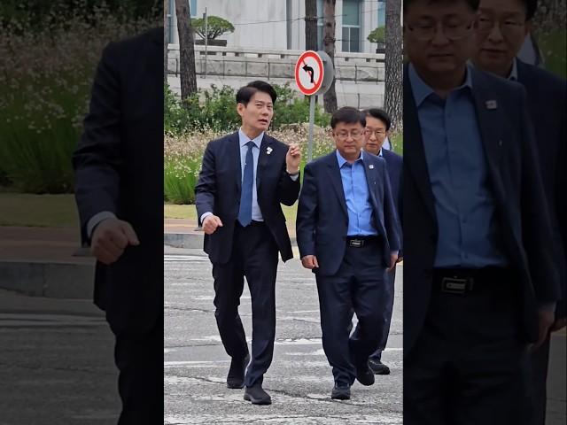 한민수 대변인과 기후 환경부장관 물망에 오르는 김성환 의원 #shorts #한민수 #대변인 #김성환 #노원구 #환경부장관 #국회 #이재명 ##대통령 #대한민국