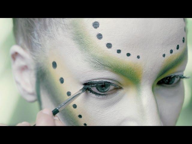 Alien Queen by Stephanie Roberts | Halloween Tutorial | MAC Cosmetics