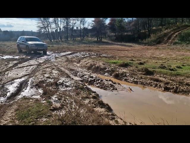 Jeep Overland WJ Mudding in Greece