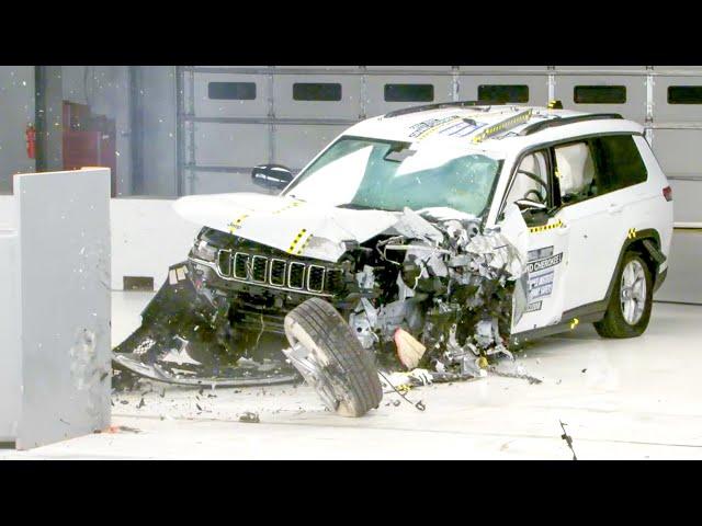 Jeep Grand Cherokee IIHS Crash Test