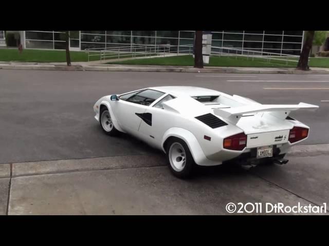 Lamborghini Countach Great Sound!