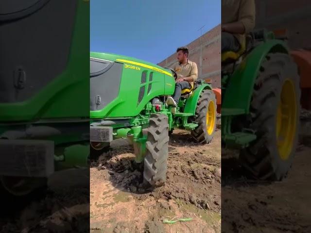 Mini beast John Deere #shorts #johndeere #tractorchoice