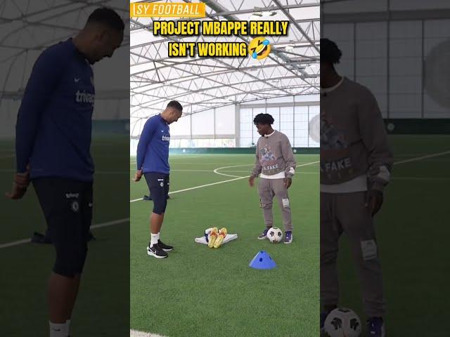 Aubameyang tries to get Project Mbappe going  #shorts | SY Football #SUCCESS4YOUNGSTERS