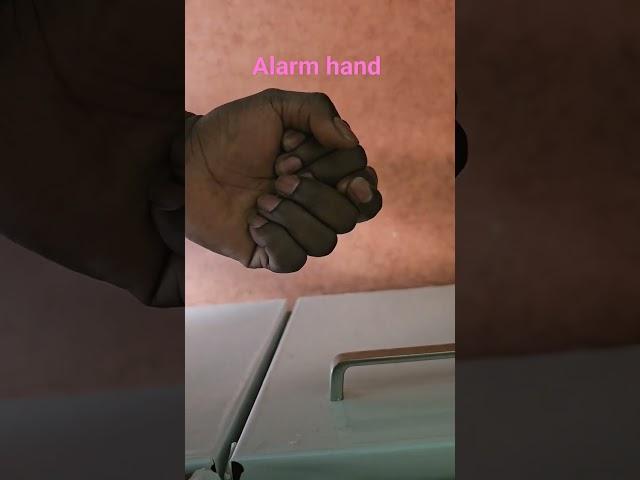 hand alarm ⏰️  #cricket #shorts