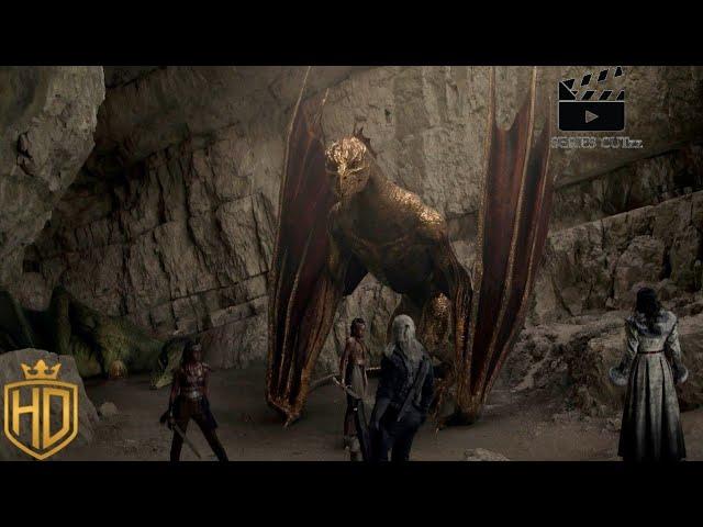 Golden dragon in whicther |clip