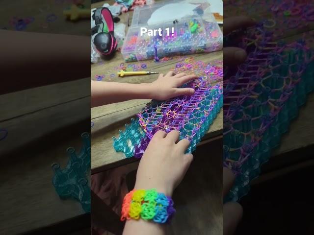 epic rainbow loom bracket part 1 #rainbowloom #like #subscribe #epic #loomband #lilymaddieplaysarmy