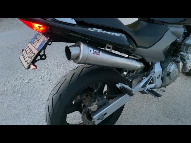 Honda Hornet 600 Mivv x Cone sound e flames