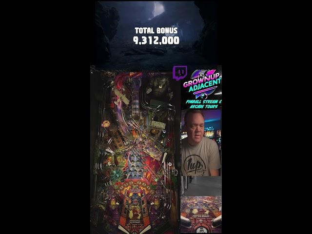 Playing Pinball Live - New King Kong (Portrait)