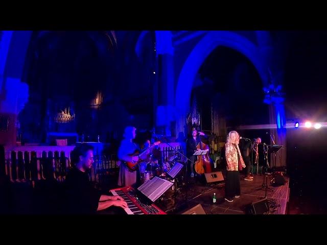 The Modern Jazz & Folk Ensemble with Jacqui McShee - 'I've Got A Feeling' (Live)