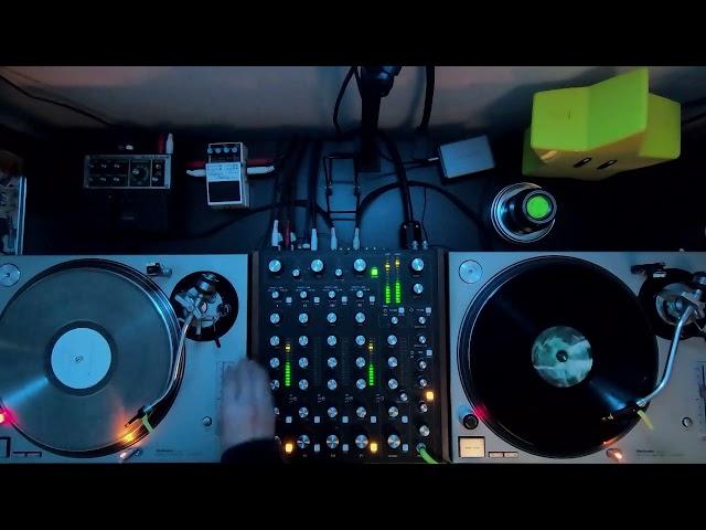 RoMinimal Tech Micro Minimal Deep House Vinyl Mix | Underground Vibez Live 2023.01.22