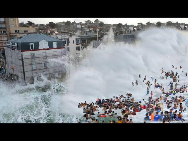 Tragedy in Florida USA! Storm surge, flooding, and hurricane Helene destroyed everything