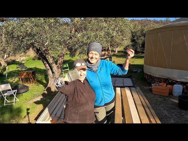 THE ROOF IS CRAP! CAN WE GET THIS SHED TO WORK? - Building in Portugal