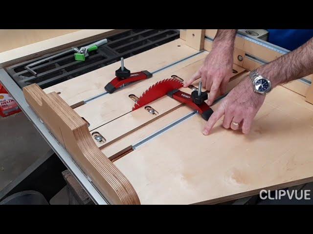Table Saw Sled - Essential and Cool Features
