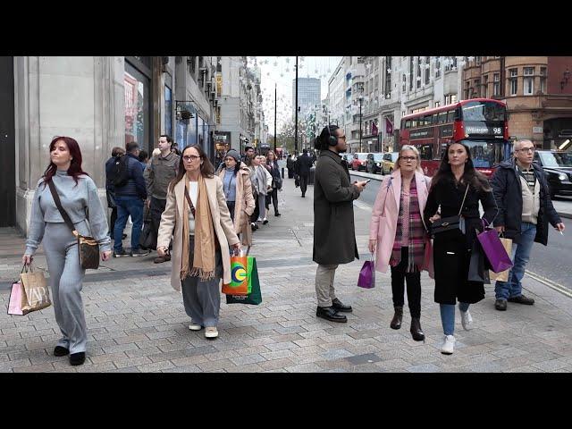  Central London Walking Tour.  Busy Central London Walk, Christms Window Shopping 4K