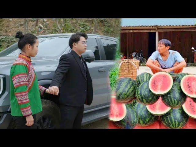 Single father, harvesting watermelons to sell, buying pork for his wife and childr / Ly Tieu Ca