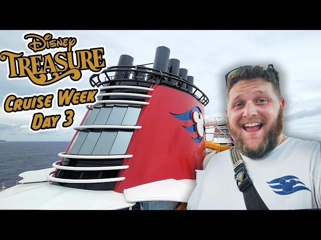 DISNEY TREASURE CRUISE WEEK DAY 3 | Dinner at Plaza de Coco, Day at Sea