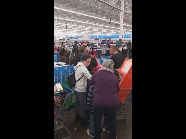 Black Friday fight at Walmart