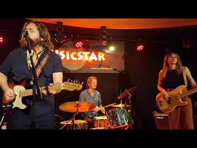 Nick Dittmeier & The Sawdusters - No Turning Back , live im Musicstar Norderstedt