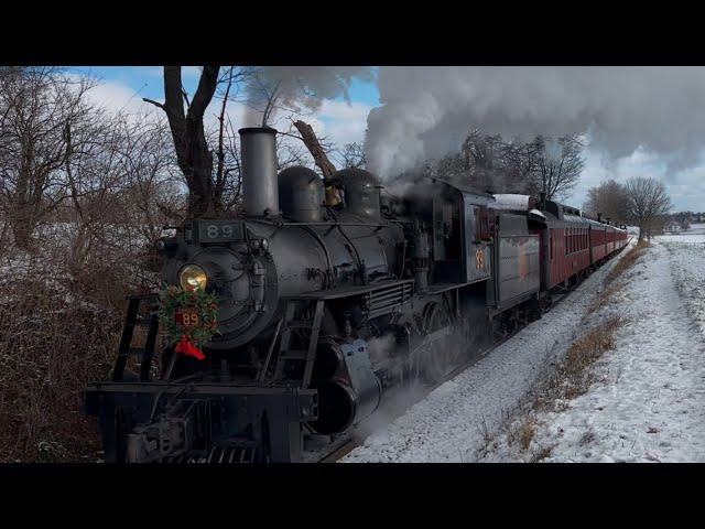 #89 passing Carpenters Strasburg Railroad