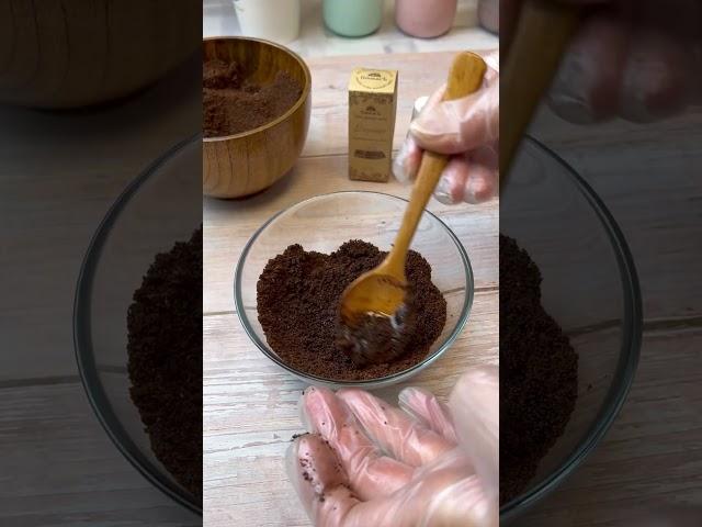 Антицеллюлитный скраб для тела всего за несколько минут! #натуральнаякосметика #рецепты