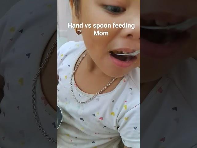 mom's hand vs spoon feeding #moms #momslove