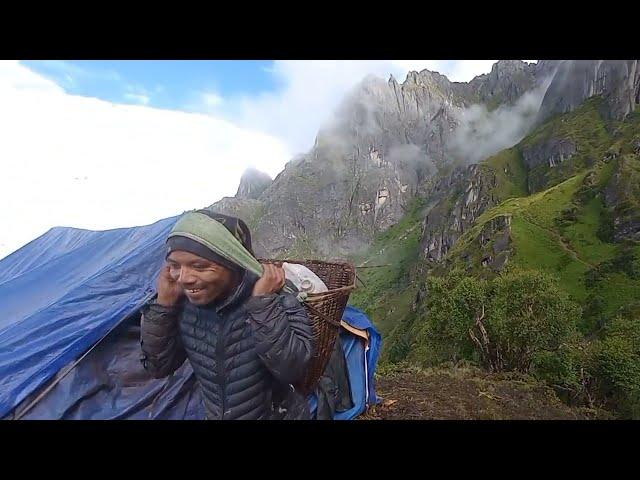 To The Mountains, Manang  Raj gurung