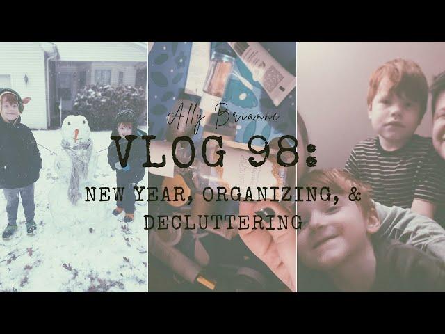 New Year, Organizing, & Decluttering | Vlog 98