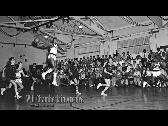 17 year old Wilt Chamberlain CATCHES a shot and runs the fast break