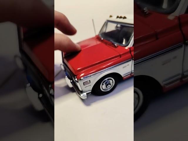 Danbury Mint 1972 Chevy C-10 Cheyenne 1/25