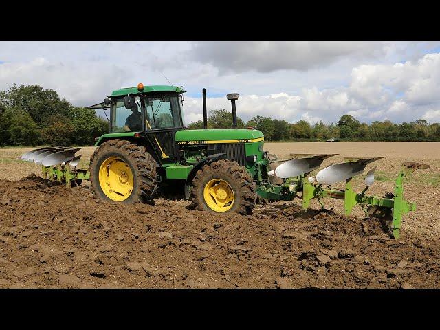 Classic 1993 John Deere 3650 push-pull ploughing - 114hp on six-furrows | Dowdeswell DP8P and DP7B