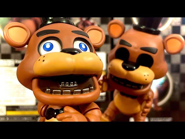 OFFICIAL FREDDY FAZBEAR NENDOROID FIGURE UNBOXING + REVIEW! - Five Nights at Freddy's Merch Review