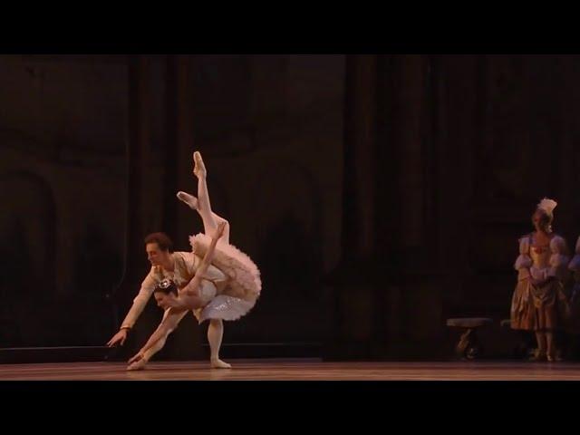 SERGEI POLUNIN with LAUREN CUTHBERTSON in Sleeping Beauty Pas De Deux