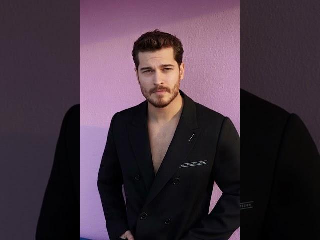 Silent love: the loving woman in the life of Çağatay Ulusoy