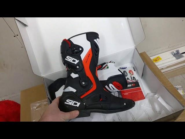 Sidi Roarr boots product opening and review from chromeburner