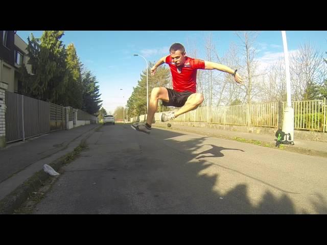 JS Insane trick -16 (blurry chainsaw massacre)