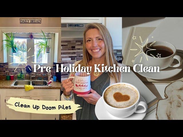 Pre-Holiday the Kitchen Fly Lady Method | Clean up Doom Piles