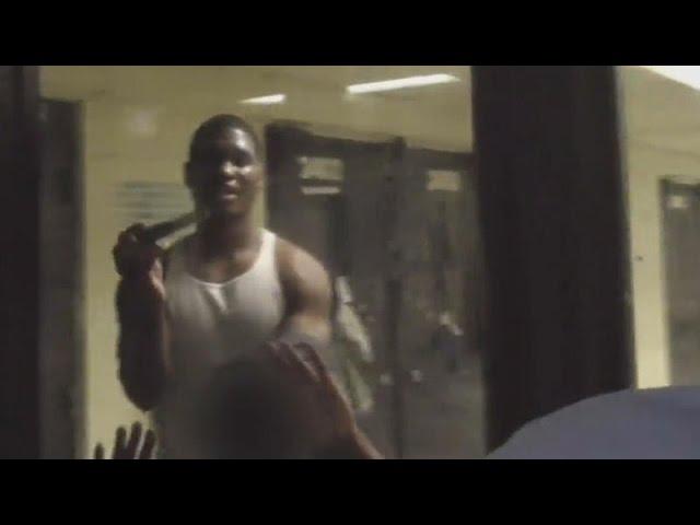 Video: Inmate Threatens Hostage With Weapon At Cook County Jail